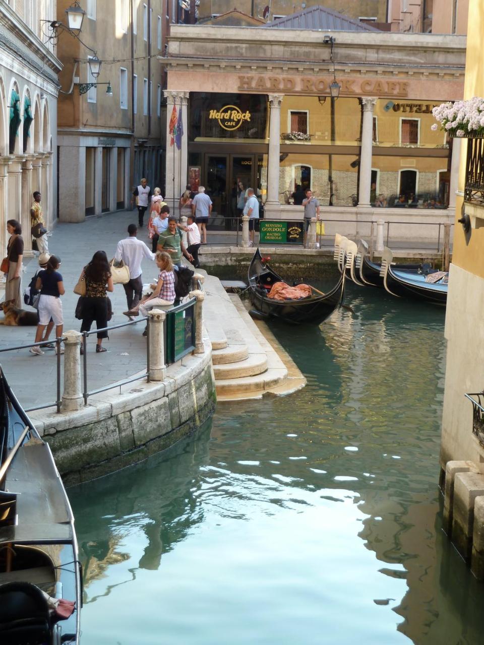 Ca' Alle Gondolette Apartment Venedig